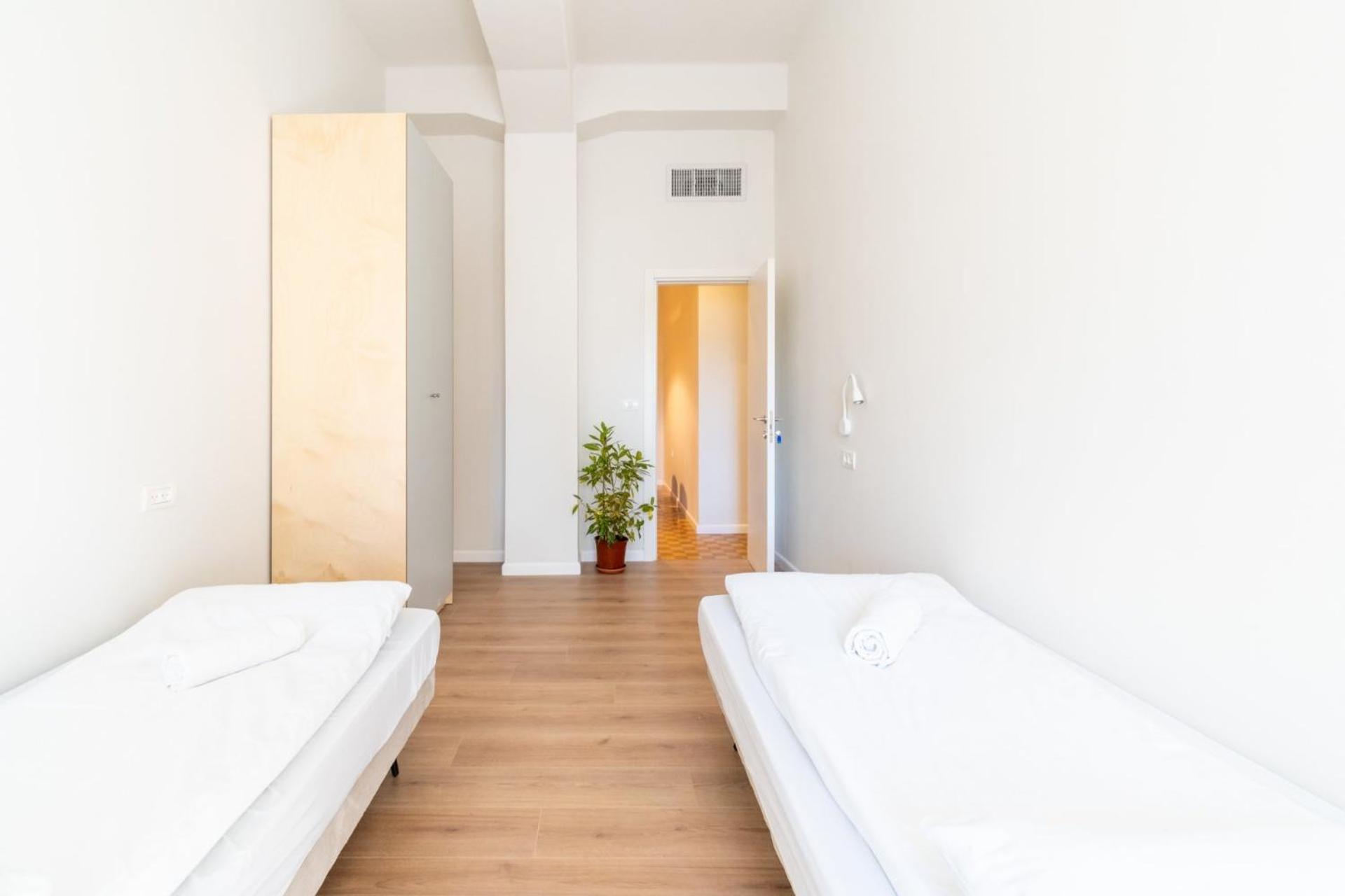 12 In Derech Jaffa Apartment